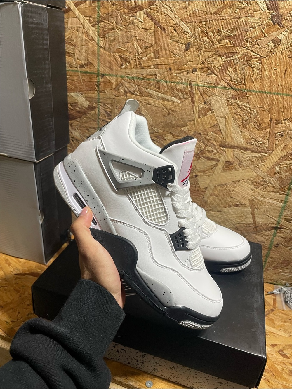 Air Jordan 4 Retro “White Cement”